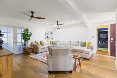 15657 15657 Devonshire, Granada Hills, CA 91344 - Photo 2