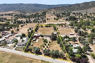 8768 Leona Ave, Leona Valley, CA 93551 - Photo 2