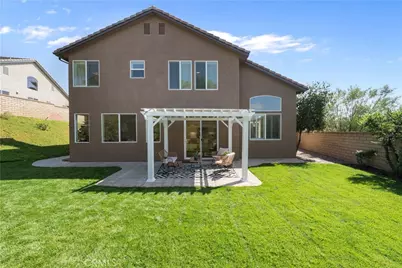 14221 Wrangell Ln, Canyon Country, CA 91387 - Photo 16