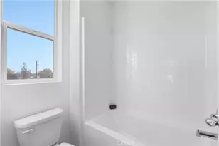 9423 1/2 N Sepulveda Blvd, North Hills, CA 91343 - Photo 16