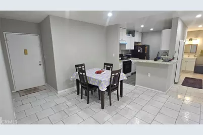 17900 Sherman Way #226, Reseda, CA 91335 - Photo 8