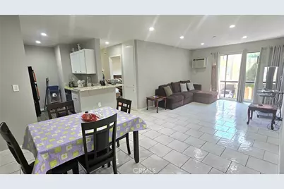 17900 Sherman Way #226, Reseda, CA 91335 - Photo 8
