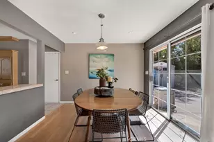 1322 E Avenida De Los Arboles, Thousand Oaks, CA 91360 - Photo 12