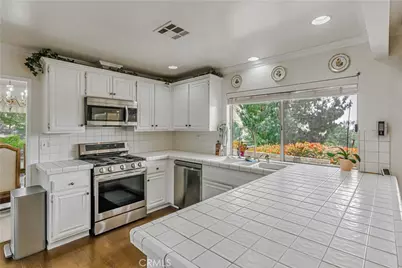 19628 Pine Valley Avenue, Porter Ranch, CA 91326 - Photo 16