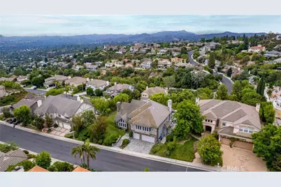 24784 Wooded Vista, West Hills, CA 91307 - Photo 2