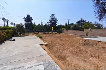 287 287 E Calaveras, Altadena, CA 91001 - Photo 8