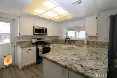 43107 Sunny, Lancaster, CA 93536 - Photo 6