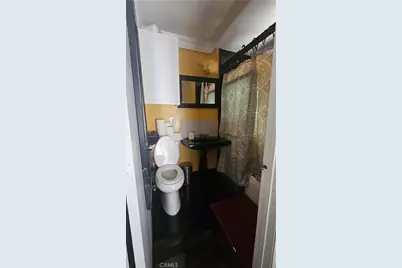 736 W 41st Place, Los Angeles, CA 90037 - Photo 8