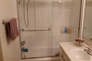 12720 Burbank, Valley Village, CA 91607 - Photo 10