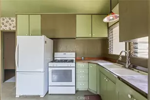 2100 Holly Dr, Los Angeles, CA 90068 - Photo 8