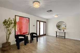 17941 Emelita St, Encino, CA 91316 - Photo 6