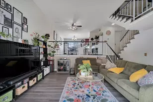 10030 Owensmouth Ave, Chatsworth, CA 91311 - Photo 10