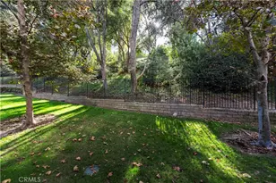 23930 Arroyo Park, Valencia, CA 91355 - Photo 32