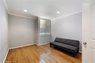 5325 Newcastle Ave, Encino, CA 91316 - Photo 16