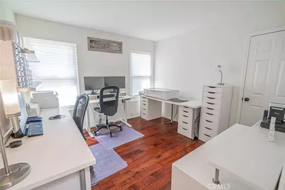 23678 White Oak Court, Newhall, CA 91321 - Photo 34