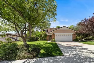 29027 Raintree, Saugus, CA 91390 - Photo 4