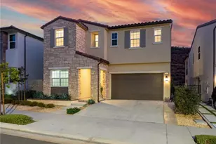 19230 Blackthorn Dr, Saugus, CA 91351 - Photo 2