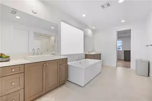 24152 W Corte Ala, Valencia, CA 91354 - Photo 34