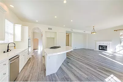 27104 Breakers, Valencia, CA 91355 - Photo 10