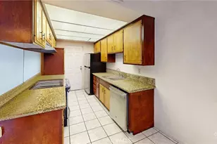 15414 Gault, Van Nuys, CA 91406 - Photo 4