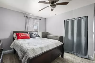 10618 Grape St, Los Angeles, CA 90002 - Photo 14