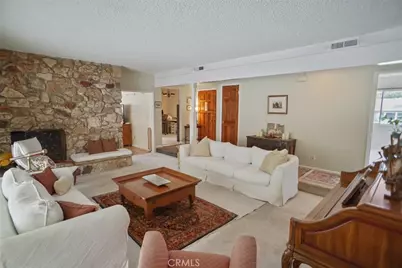 615 Camino Verde, Thousand Oaks, CA 91360 - Photo 4