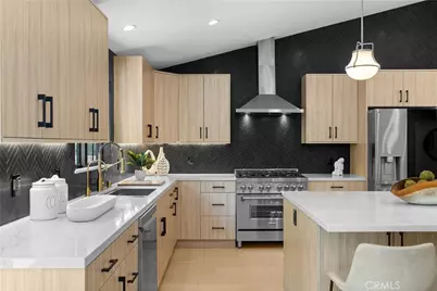 5711 Ostrom, Encino, CA 91316 - Photo 6