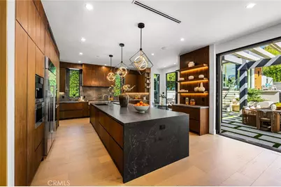 5244 Tampa Ave, Tarzana, CA 91356 - Photo 32