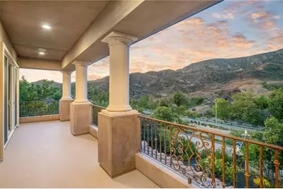 2462 Lost Canyons Drive, Simi Valley, CA 93065 - Photo 32