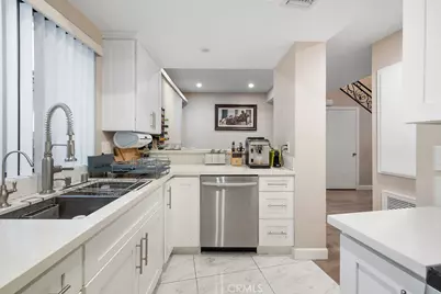 1340 Glenwood Road #8, Glendale, CA 91201 - Photo 8