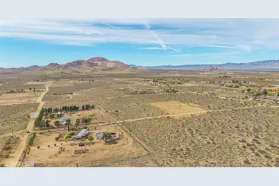 277 Longhorn, Mojave, CA 93501 - Photo 42