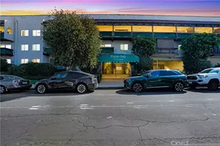 5460 White Oak, Encino, CA 91316 - Photo 22