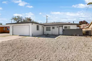 45449 3rd, Lancaster, CA 93535 - Photo 2