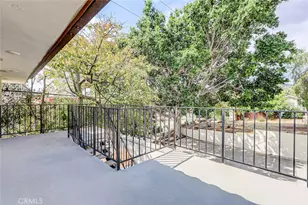 23403 Lake Manor Dr, Chatsworth, CA 91311 - Photo 18