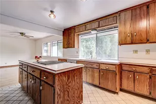 23403 Lake Manor Dr, Chatsworth, CA 91311 - Photo 26