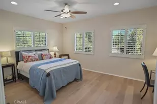 24600 Avignon, Valencia, CA 91355 - Photo 16