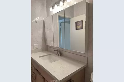 6255 Woodman #203, Los Angeles, CA 91401 - Photo 22