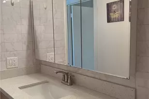 6255 Woodman, Los Angeles, CA 91401 - Photo 22