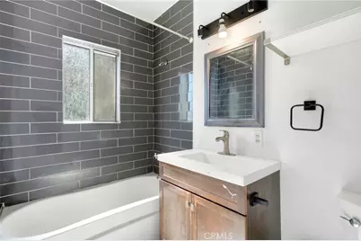 18308 Gresham, Northridge, CA 91325 - Photo 10