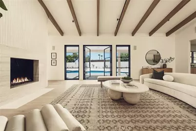 4195 Alonzo Avenue, Encino, CA 91316 - Photo 2