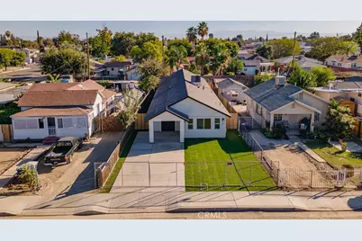 2207 Verde Street, Bakersfield, CA 93304 - Photo 2