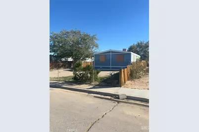 1405 W Saint George Avenue, Ridgecrest, CA 93555 - Photo 2