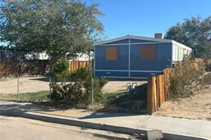 1405 W St George Ave, Ridgecrest, CA 93555 - Photo 2