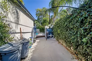 17650 Welby Way, Lake Balboa, CA 91406 - Photo 34