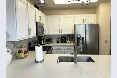 25530 Hemingway, Stevenson Ranch, CA 91381 - Photo 8