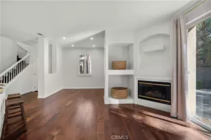 28330 Medlar Dr, Valencia, CA 91354 - Photo 12