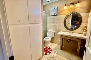 7904 Laurel Canyon, North Hollywood, CA 91605 - Photo 20