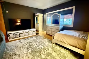 7904 Laurel Canyon, North Hollywood, CA 91605 - Photo 16