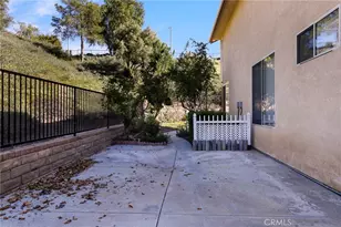 29668 Mammoth, Canyon Country, CA 91387 - Photo 50