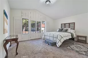 20065 Ave Of The Oaks, Newhall, CA 91321 - Photo 24